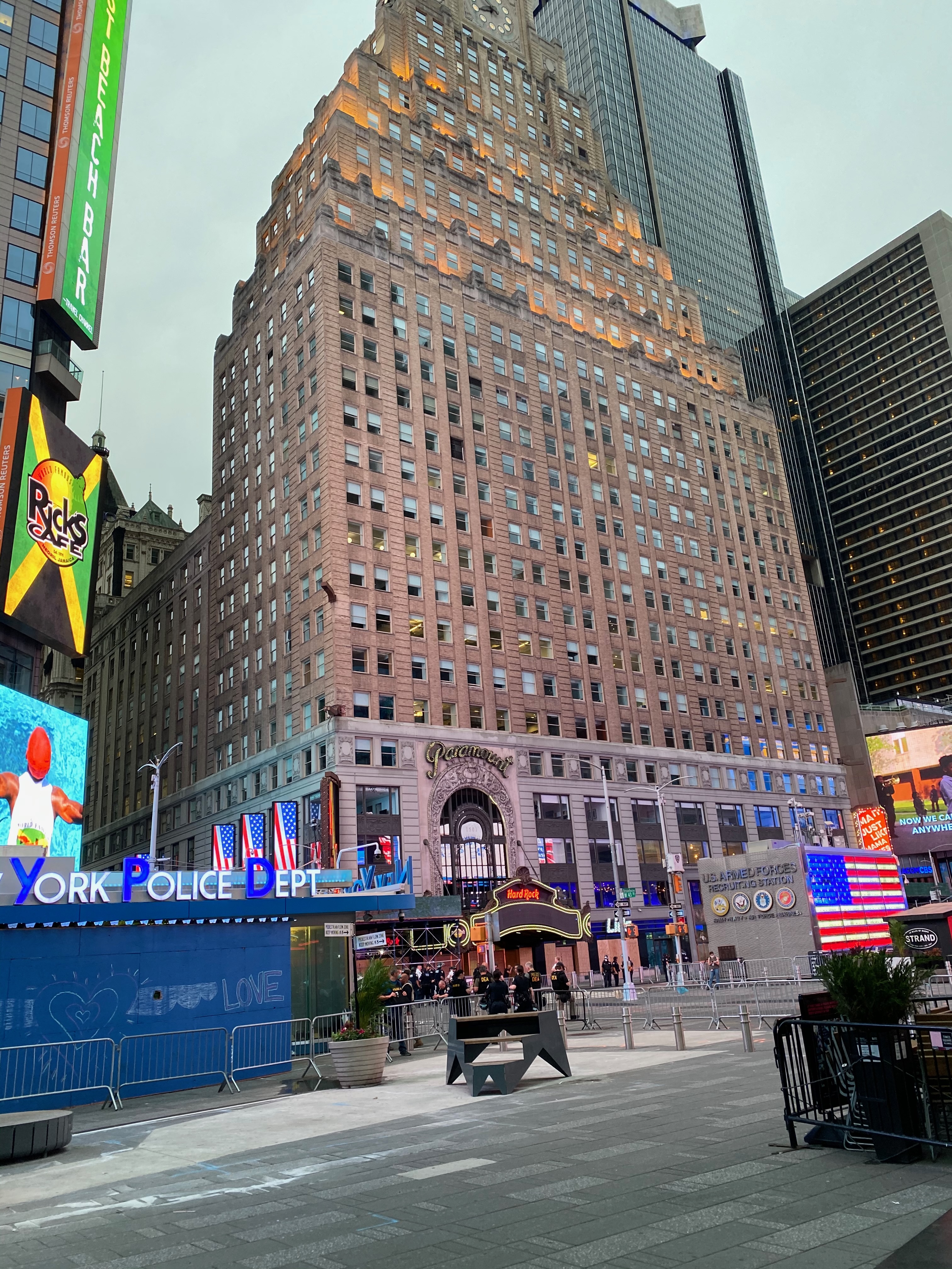 Times Square & NYPD